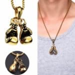 Collar de guantes de boxeo